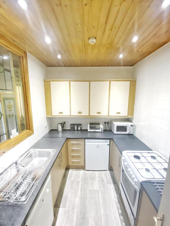 Glasgow Guest House Экстерьер фото