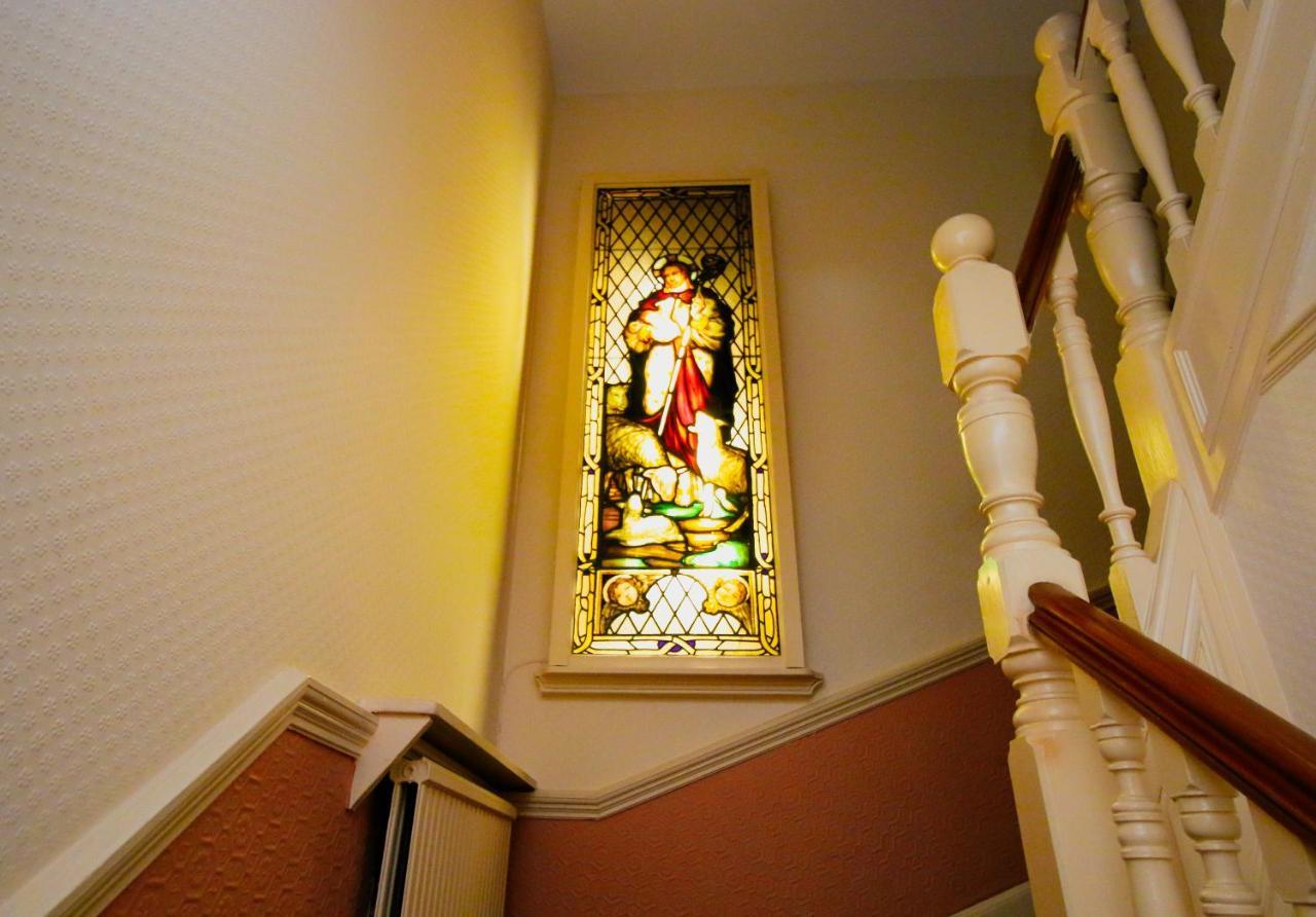 Glasgow Guest House Экстерьер фото