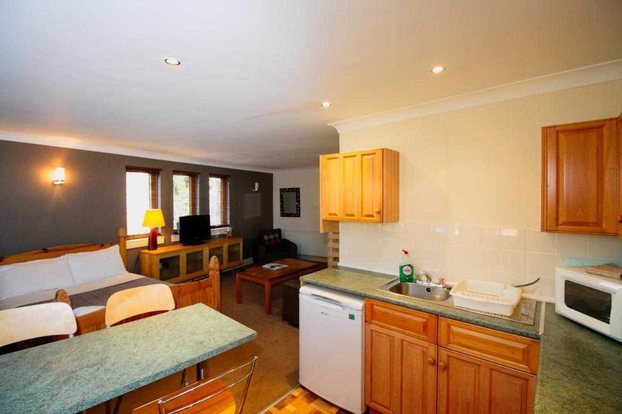 Glasgow Guest House Экстерьер фото